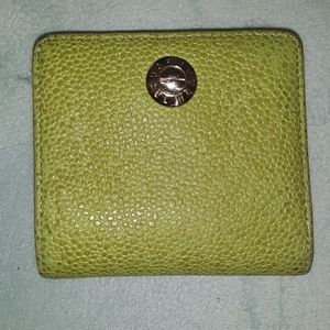 Small henri bendel wallet